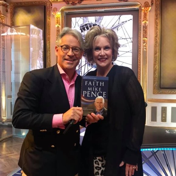 Meet your Posher, Leslie - Picture 7 of 9